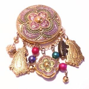 Vintage Eastern Inspired Gold Tone Charm Brooch